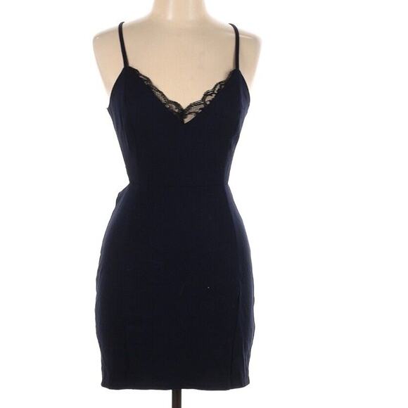 Lulu's Heartbeat Song Black and Navy Blue Backless Lace Dress Women's Size Large - Picture 1 of 7